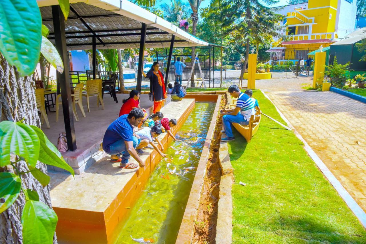 Fundera Aqua Stay Yelagiri Exterior photo