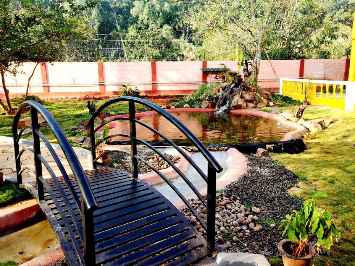 Fundera Aqua Stay Yelagiri Exterior photo